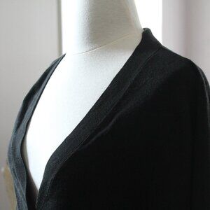 Women's black Charter Club Cardigan - XL